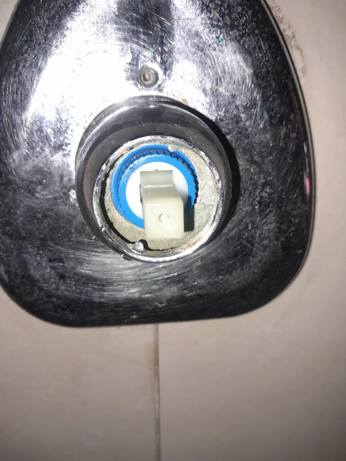 Shower mixer cartridge replacement in Ferndale after the shower started leaking.