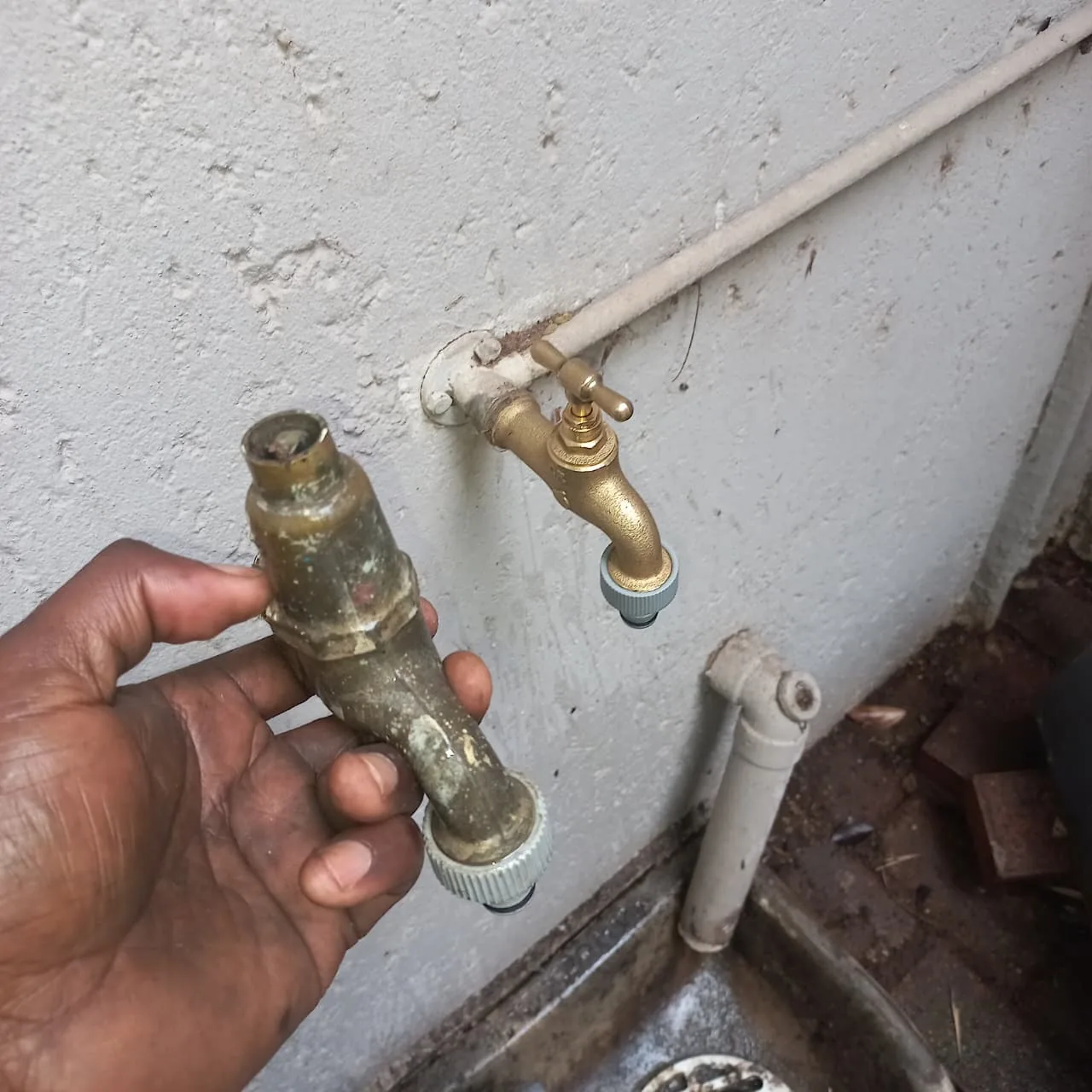 Garden tap replacement in Linden after the old tap reached end of life and could not be saved with replacement parts.