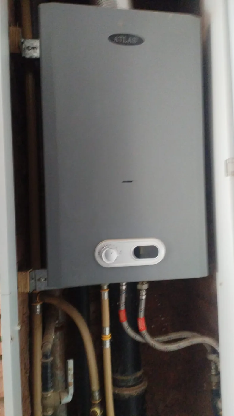 Northcliff faulty gas geyser replaced during hot water repair