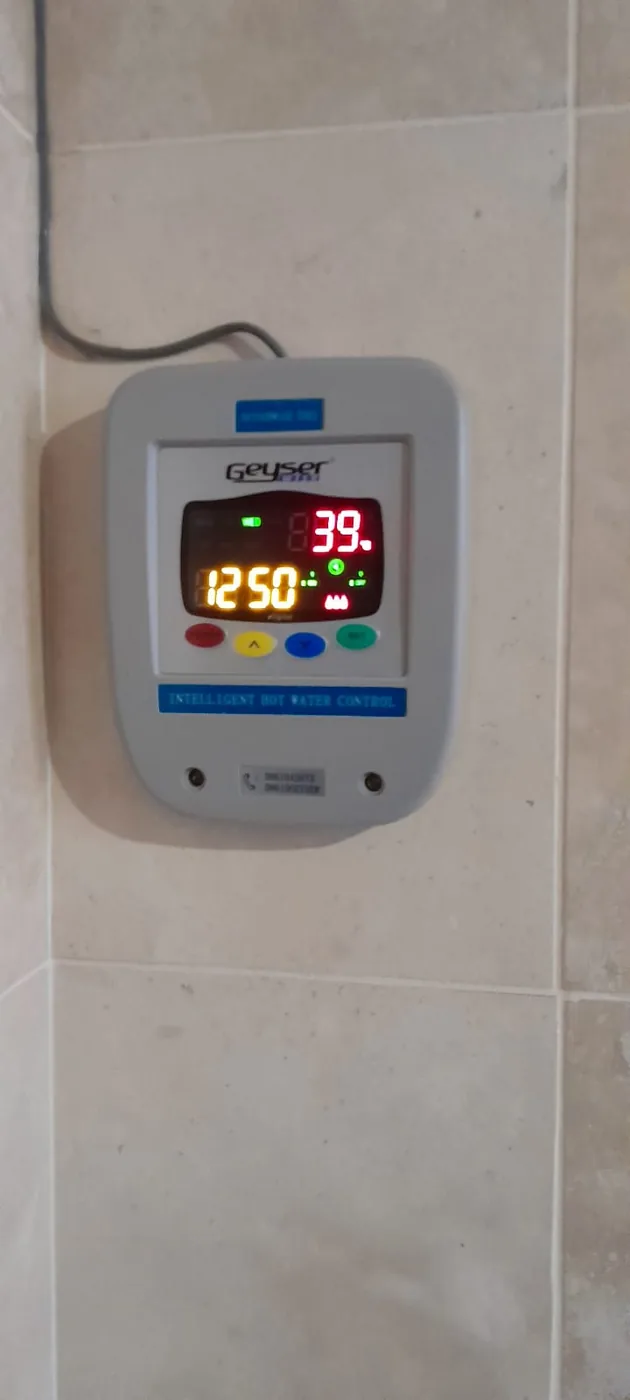 Northcliff GeyserWise controller repaired for low hot water temperature
